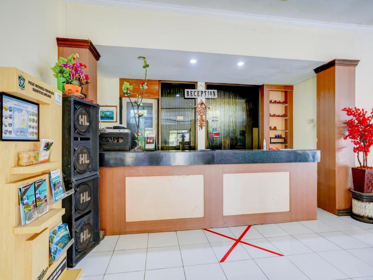 Hotel Lumajang Redpartner المظهر الخارجي الصورة