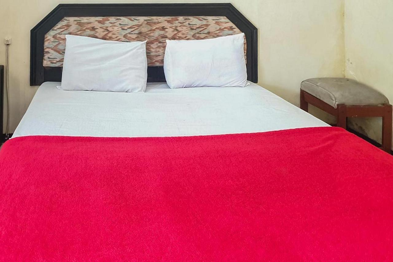 Hotel Lumajang Redpartner المظهر الخارجي الصورة